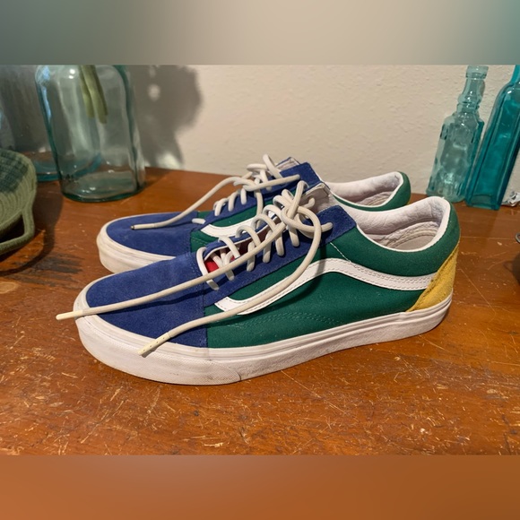 Men’s Primary Colors Vans - Picture 3 of 6